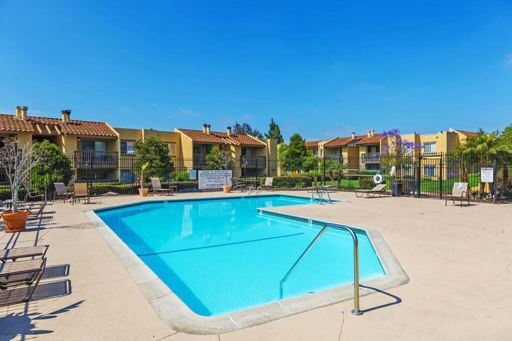 Departamento Completo En San Diego Hablamos Espanol Luaran gambar